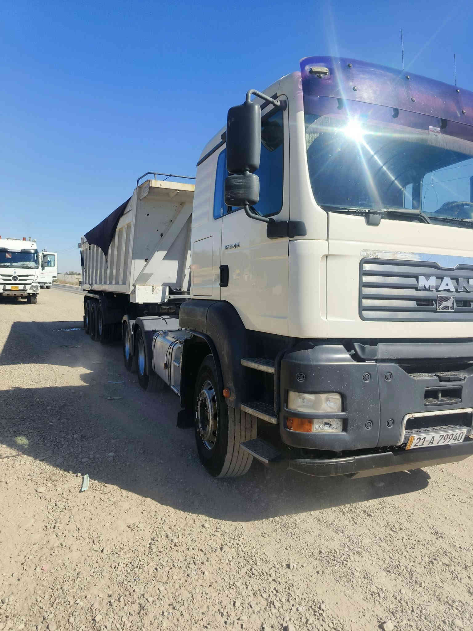 السلام عليكم مان تيكة لبيع مديل 2005 مجموعة جيف جوبلس مكنية 480 تخم تاير عربانة ماكنيسان السيارة بسمي شرط تحويل ثاني يوم ***********
