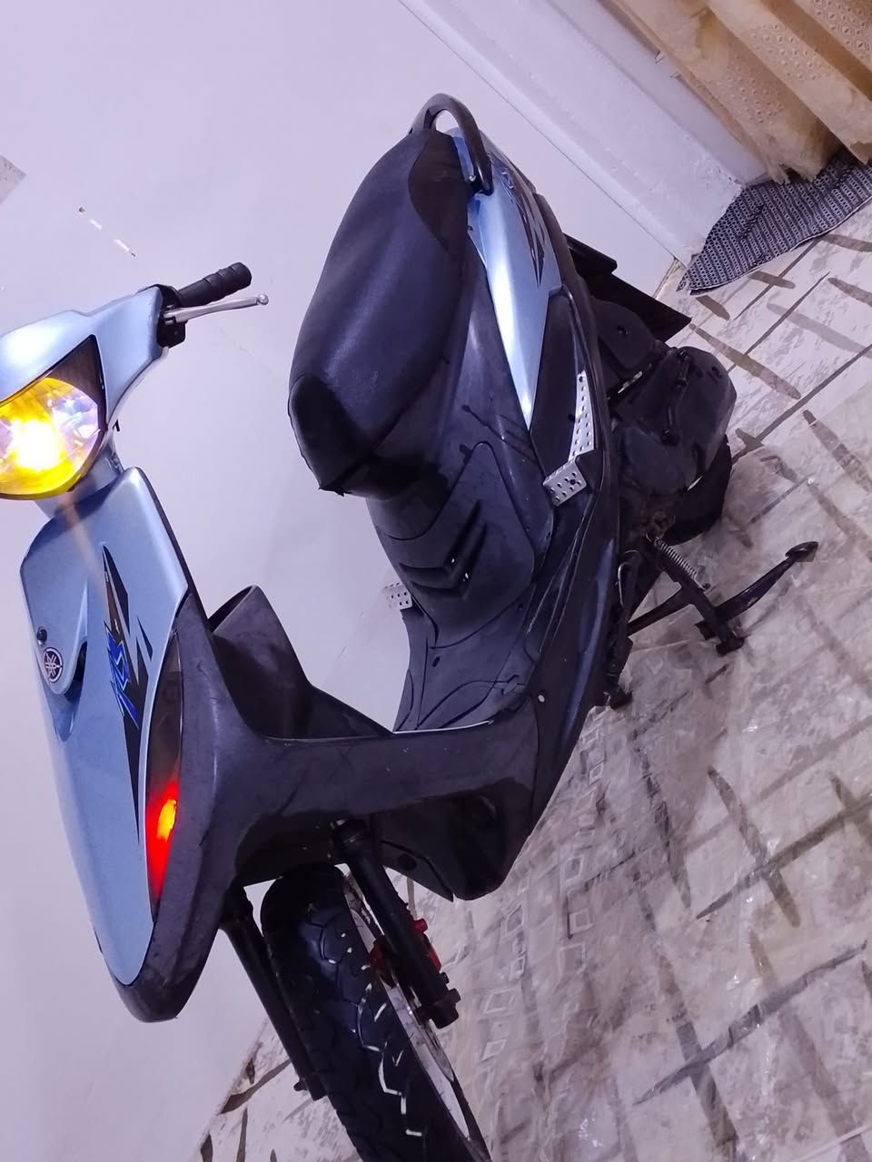 دراجة ماكس عدلە اصلي ياباني دبل واحد زيرو  موديل2007   دراجة فول نضافة  محرك ما مفتوح   محرک    49 بيلادي شرط بيلادي بس كابلتر موا بلادي    كهربائيات كامل شغال نكرة سلف  لايت زينون عدادات كامل شغال  سلنصهFM دراجة لوك ماشا الله مابي اي نقص  سعر650  رقم موبايل ***********  عنوان كركوك شورجە یم مطعم حمة ناصر
