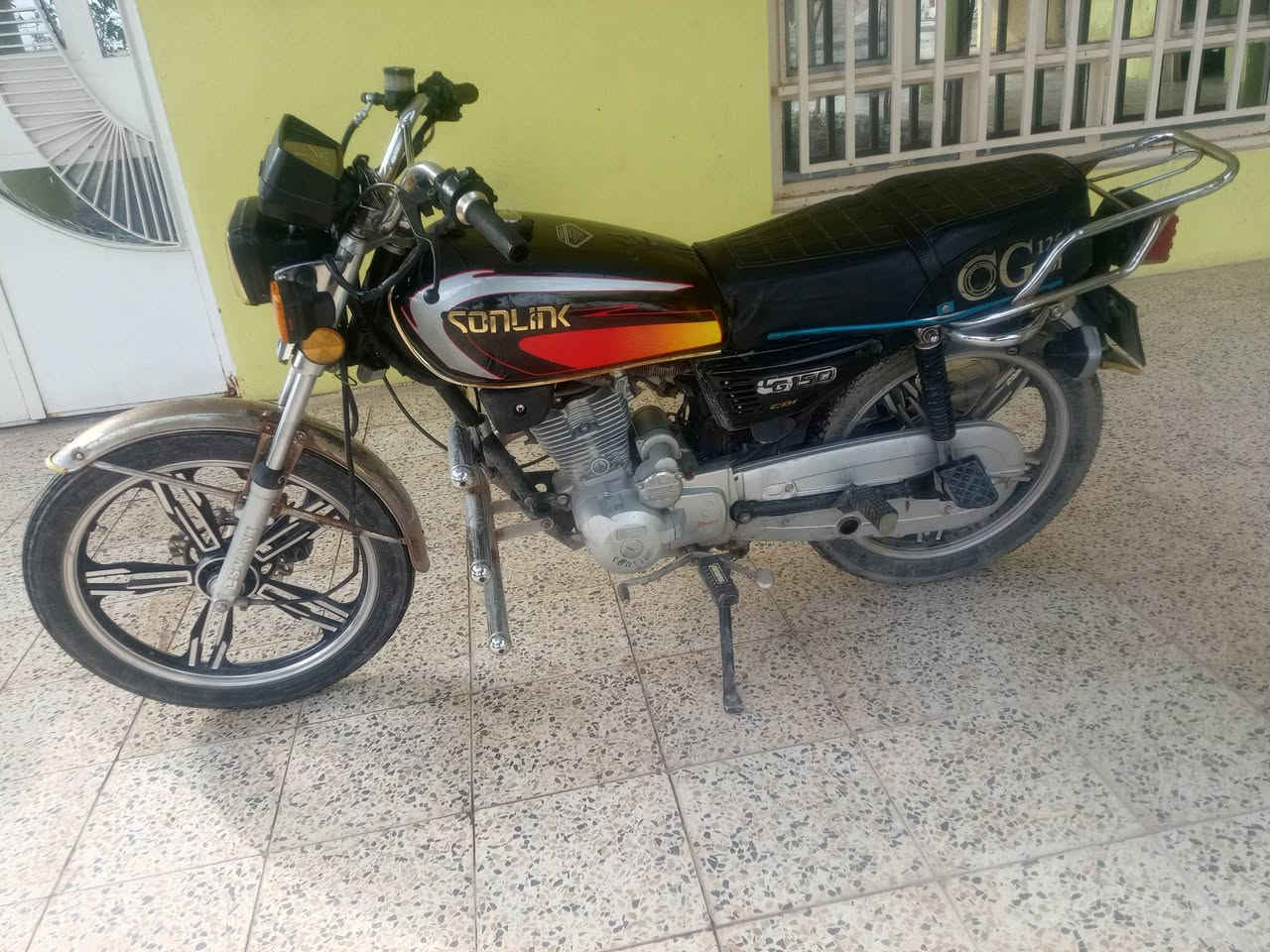 السلام عليكم دراجه للبيع موديل 2022 العنوان ديالى بعقوبه تقاطع ابو صيدا هذا رقمي ***********
