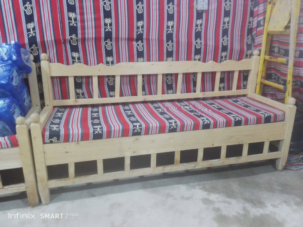 السلام عليكم
غراض كوفي للبيع  كرويتات + جنبر مال جاي كامل هو الطباخ مالته 
للاستفسار اتصال او واتساب ***********
