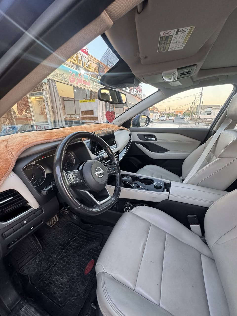 Nissan roge2022
0750 494 68 56

٣٥٠٠مەيل

فولفول مواسەفات SL ناوسپي

٤تايەي لوکە 

يەک بوست بونيت سبوخە بێژورێ

بەس ئێرباگی سوکاني تەقيە

ئێباگ سیستەم داندرايتەوە 

گێروو مەکينە بەشەرتە 

بەناوکردن بەشەر يەکدەستە 

سەيارەکە لوکە لوکە 

بونرخ:170 هەندەک مەجالي تێدايە

