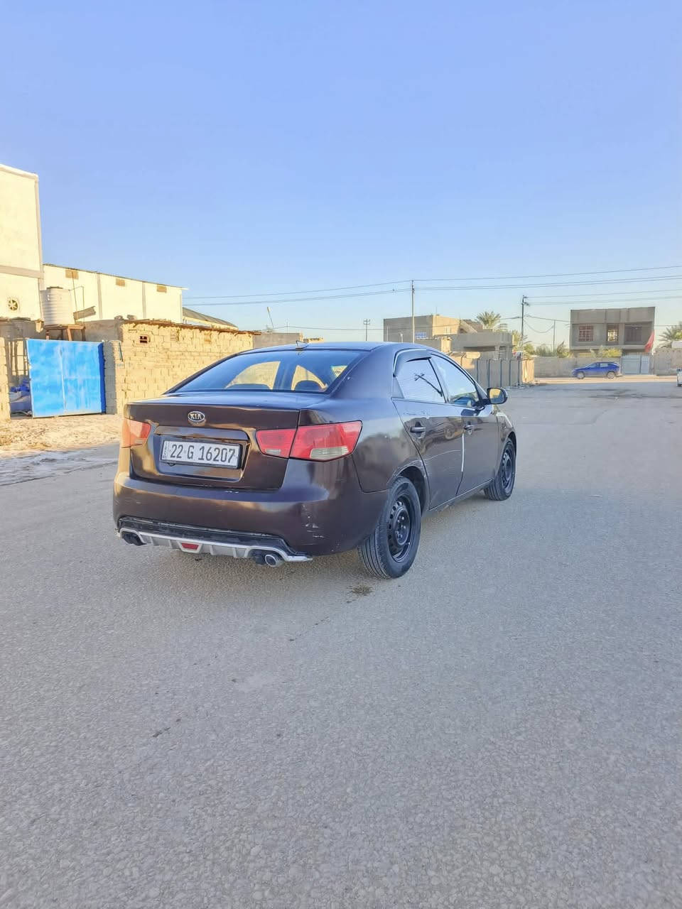 يا الله من رخصت الادمن عندي كيا سيراتو خليجي موديل 2012 داخل أحمر مكينه 1600 دوش كير ومكينه وتبريد وتدافئه خير من الله سياره حادثه جاملغ خلفي وقبق الصندوك فقط سياره مكفواله من أي دواخل بدون ايرباك ارقم جديده وسنويه وهزه وفحص جديد ال 2030 بسمي شخصيا اليشتري ايريد وكاله أو تحويل اني حاضر السعر 73 ورقه مكاني بابل تصل ***********
