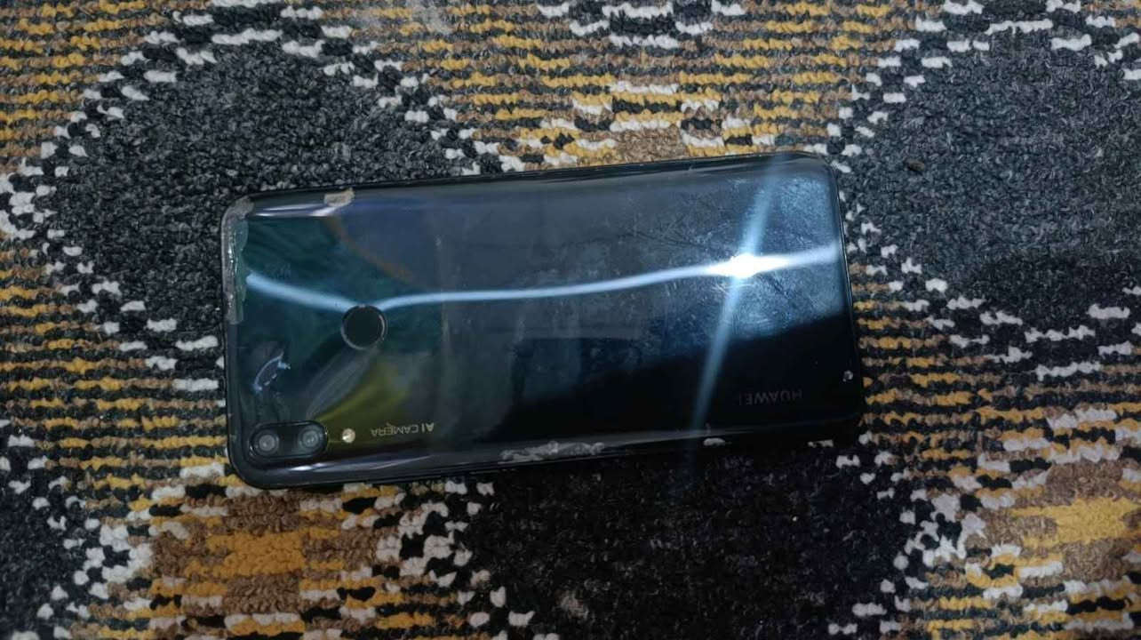 نوع تلفون HUAWEI Y9 2019 
مبدل شاشة ونضيف ذكره 64 جهز كلو شغال نضيف وأ عملي سعر  75 الف في مجال رقم *********** عنون اربيل هفلان وأ قلعه أربيل, العراق
