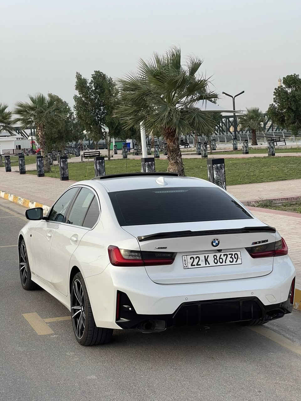 330i //2022/فول مواصفات الحادث موضح بالصورة جميع الايرباكات سليمه والدواخل السيارة مابيها مصرف ماشيه 70الف مايل //السعر 270 وبي مجال قليل
 للتواصل رقم فقط ***********
