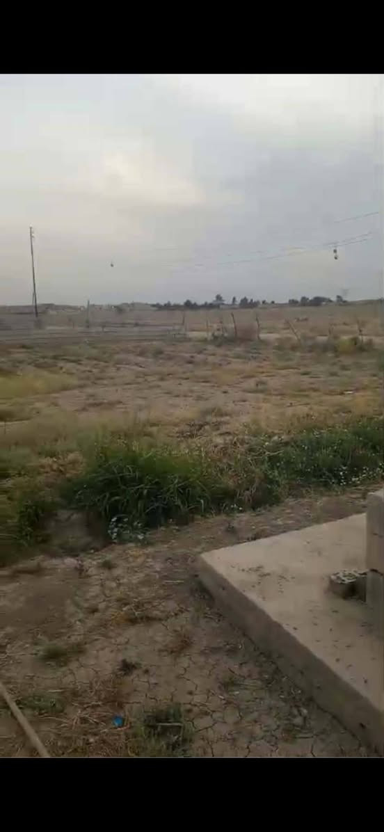 السلام عليكم 
 بيت مساحة 700m مساحة البناء فقط200 في ناحية السلام يرهم مزرعة يرهم بيت للسكن نوع العقار بلدية يبعد عن الشارع العام دقيقتين مشي خدامات موجودة ماء كهرباء مزروع نخل وحمضيات بالحديقة البيت طابق واحد السقف ساندويتش  السعر25مليون وبي مجال مستعجل اريد ابيعه البيت جداً جميل المكان العنبكية ناحية السلام

للاستفسار خاص☕🌷


**إذا كنت صاحب هذا الإعلان وتريد حذفه لأي سبب، رجاءا أرسل رسالة إلى الدعم الفني**