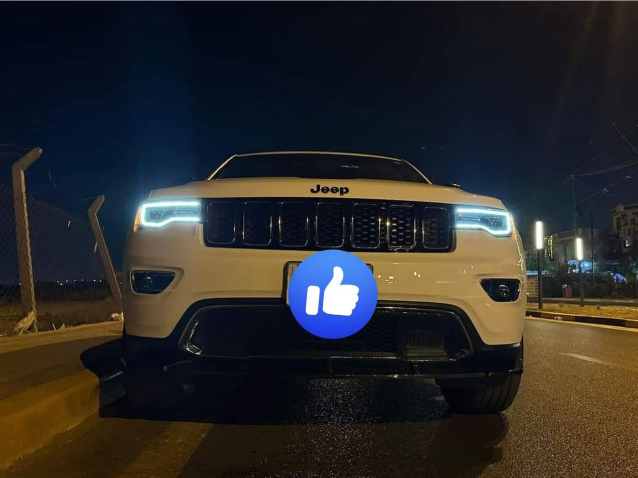 كراند شيروكي لمتد 4*4وارد امريكي  2021رقم بغداد بسمي حادثه  موضح بل صوره ربع قبق اجنطه واجاملق بارد شغل درجه وله مال المندلاوي ولباقي كفاله عامه عداد المسافه 60الف ميل السياره جديده بمعنه الكلمه اسبيره مانازل فول مواصفات مكينه 6سنردل بصمه فتحه كراسي جلد اثنين كهربائيات خزن ميموري استيرن تدفئه تشغبل عن بعد مري قلاب رادار جانبي للتنبيه مري حساس للضباب اشاير بل مري هيتر بل مري لايت عدسه زنون بك لايت ضبابي نضام خرائط شاشه عطال صندوك كهربائي نضام اطفاء عند الوقوف نضام تزحلق متعدد انضمت القياده ثلجي رمال طيني صخور كير 8نمر نضام سبورت حساسات خلفيه 
ااسعر 305وبيه مجال المكان بغدادبسمايه للستفسار ***********
