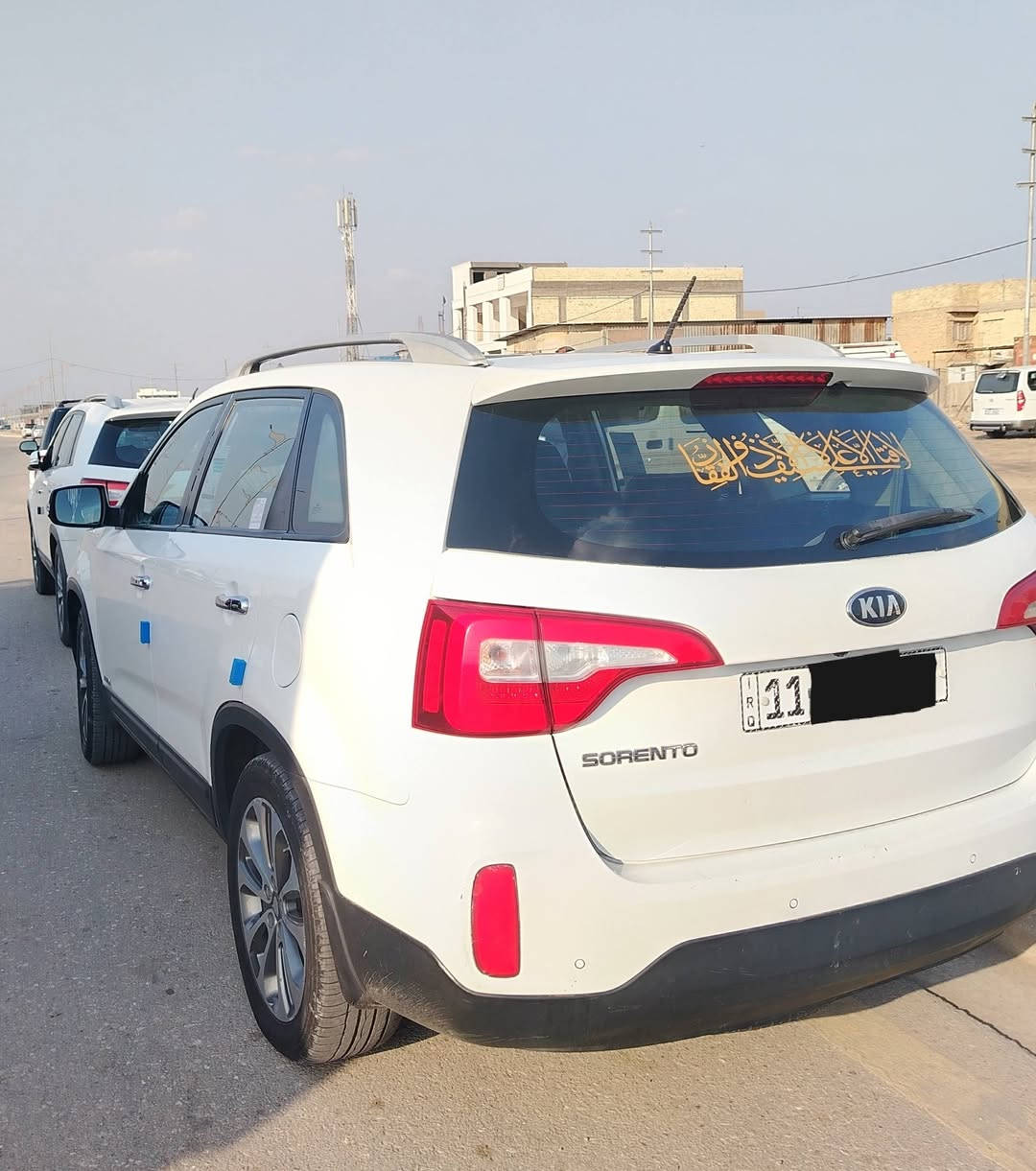 السلام عليكم للبيع سورنتو 2015
سياره مكفوله رقم بغداد فول مواصفات بانوراما
مكينهV6 مكفوله من التبخير والتنقيص مري شفط تحكم ستيرن جهتين كامره خلفيه بك لايت لد
ويل 19كروم تخم تايرات بردات خلفيه
صدر جديد سونار موجود بالمنشور
السعر 195 وبيها مجال الاستفسار
الاتصال على الرقم ***********
