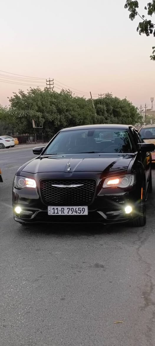 السلام عليكم
للبيع فقط حبايبي 
#اوباما 2019 سعرها 188
ومجال بسيط
ماشية 95000 ميل 
تو ويل اصل وموديل اصل 
مكينة 3600 مكفولة من فتح برغي والكير كذالك..
السيارة بدون صبغ عدا ذيل جاملغ الامامي 
حادثها كلة بارد ومبدلة الجنطة فقط..وسونار موجود..
السيارة هزة وسنوية كاملة جديدة وتحويل شرط باسمي 
مكاني الكرخ قرب السيدية 
م/***********
بلازحمة اكتب تم لرفع المنشور 
والتوفيق للكل حبايبي..
