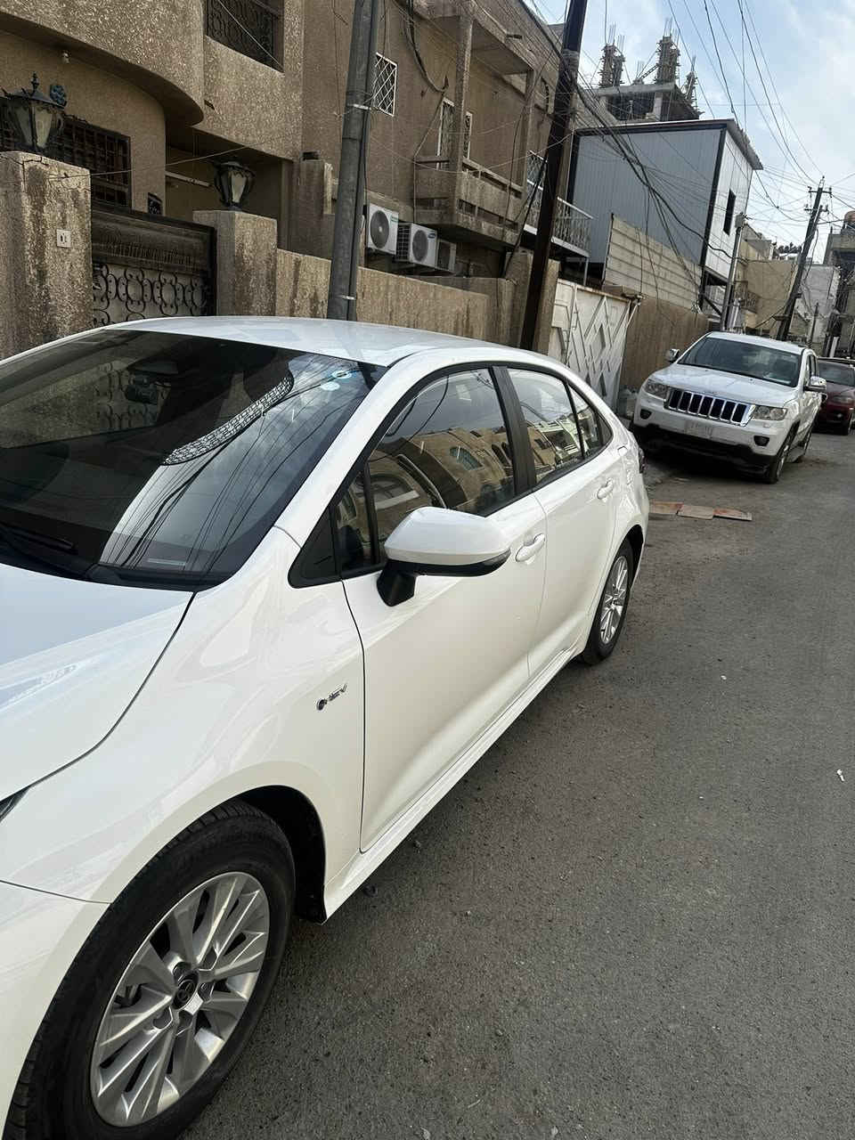 للبيع
كورلا هايبرد ٢٠٢٥ 

ماشيه ٢٠ الف كيلو

مكفوله من كلشي 

بيهه كامره +داش كام امامي خلفي نوعيه ممتاز

السعر ١٥٣ ورقه وبيه مجال بسيط

مكاني بغداد/المنصور

***********
