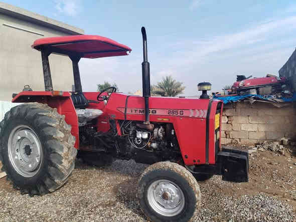 السلام عليكم تركتر فوكسن ايراني موديل2012رقم وسنويه سليمانيه للبيع السعر 78ورقه مكاني كركوك. ***********
