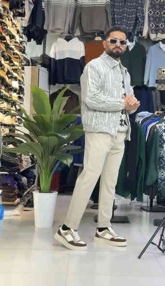 ازياء ايمن عامر
عنوانا/ديالى/خانقين/شارع مزرعة
توجد خدمة توصيل لجميع محافظات العراق
للاستفسار اكثر وتساب ***********
