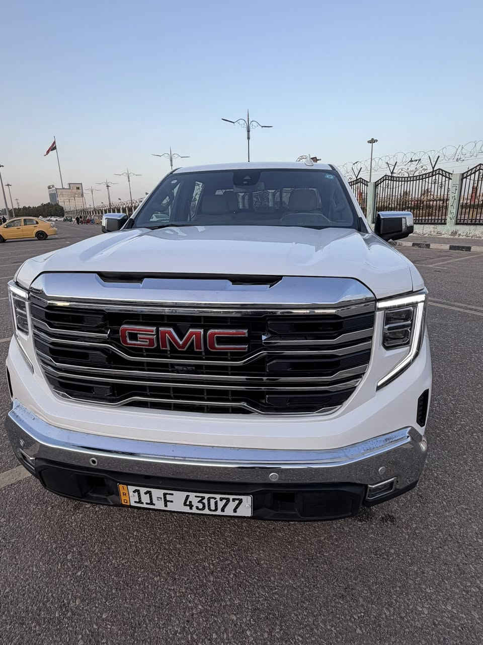 سيرا مديل 2024
مرقم شهدا بغداد كامل 

تبدل فقط بونيد وجاملغ 
مكينه 8 سلندل   /5/300
سعر 365$

لاتصال ***********
