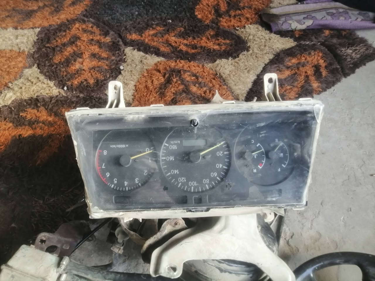 سلام عليكم قراض فتون لبيع كلشي موجود عن ن بقداد النهروان رقم *********** بي وتسب
