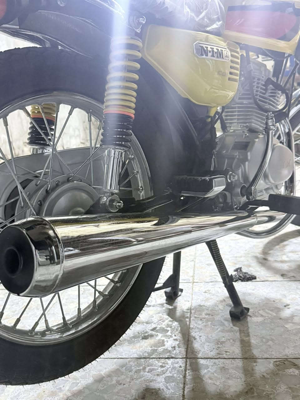 سكنر سكنر بيع موديل ٢٧ 
عليه رقم فحص مؤقت انسه واحد يلزمك اول تبديله دهن صارله اسبوع من نزلت عنوان كوت شهداء 
***********
سعره ٧٥٠ نهايته ٧٠٠ قفله
