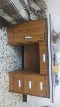 ميز مكتبي • نظيف • بغداد الغزاليه