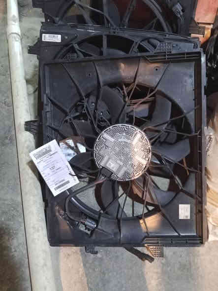 السلام عليكم يوجد مراوح واكسلات أوباما وجارجر وجيب بسعر مناسب تلفزيون ***********
