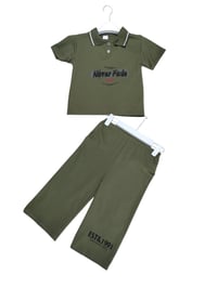 طقم ولادي • برموده • ٣-٩ سنوات