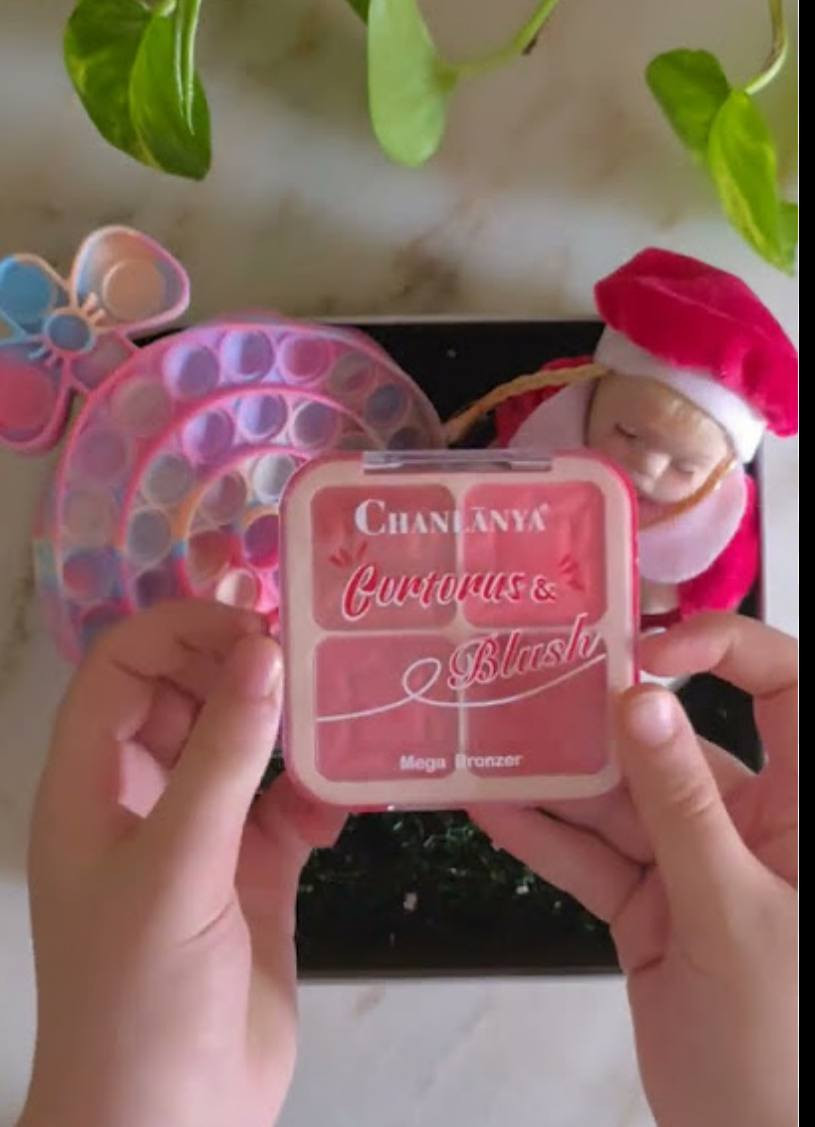 احمر خدود من شانلانيا 🥰

متكون من اربع الوان نازكة ومختلفة 

تدوم اكثر من 24 ساعة 😘


**إذا كنت صاحب هذا الإعلان وتريد حذفه لأي سبب، رجاءا أرسل رسالة إلى الدعم الفني**