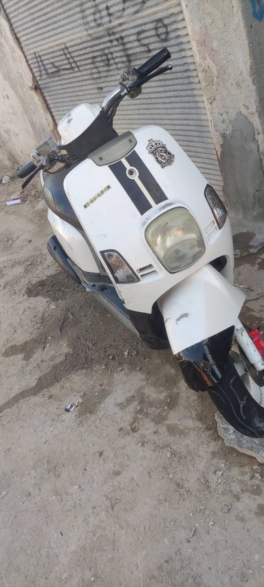 سلام عليكم دراجه بوليس للبيع سعر 550  بي مجال رقم ***********
