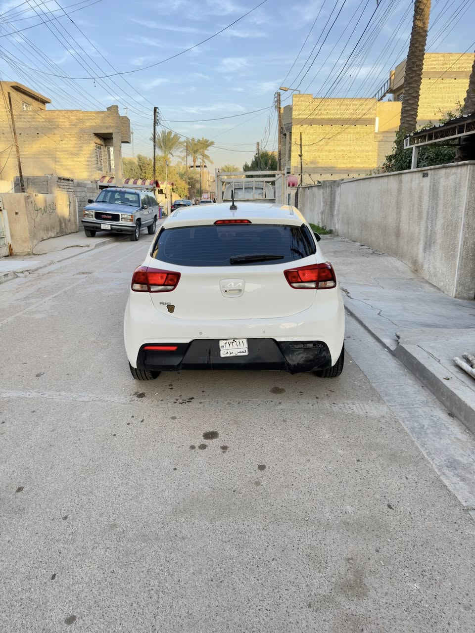 السلام عليكم
كيا ريو موديل 2023 منفيس تترقم بغداد 
وارد خليجي 
حجم المكينة 1400 
كير مكينة صدر تخم تاير جاهزة سيارة 
ماشيه 33 الف 
مكاني بغداد الدورة المعلمين 
***********
