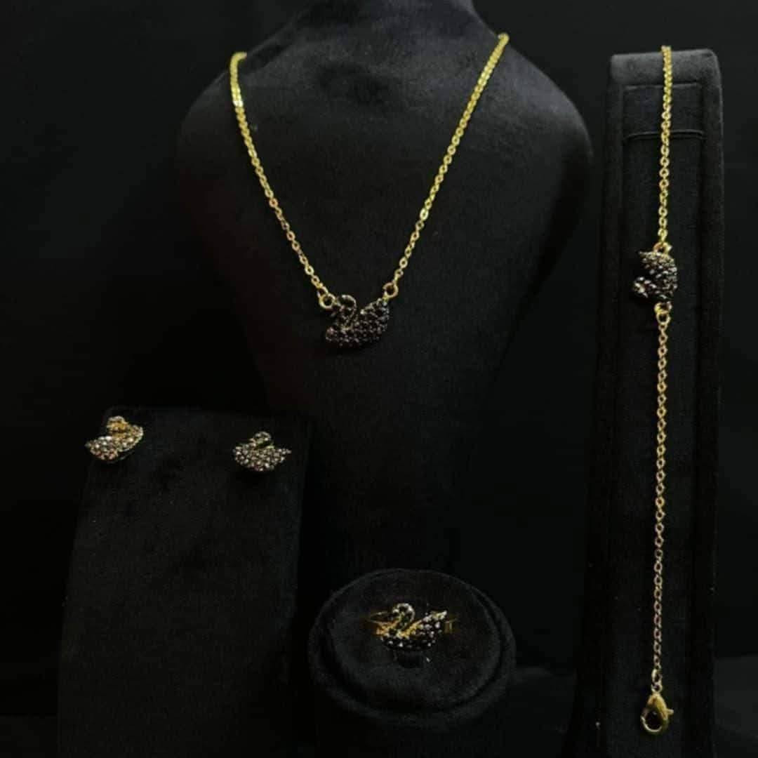 إكسسوارات اسعارهم مختلفة كل قطعةوسعرهة


**إذا كنت صاحب هذا الإعلان وتريد حذفه لأي سبب، رجاءا أرسل رسالة إلى الدعم الفني**