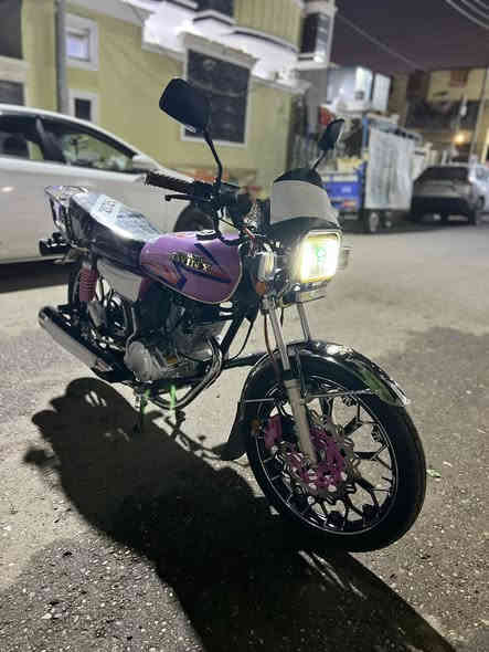 يوجد موطور للبيع موديل 25 محرك 200
السعر 850 دراجه جديده مابيه أي نقص 
سوجات 2
بصمات 3
كله شغال 
هم بي سماعت عل بلتوث 
مكاني تاميم 8اشباط 
***********
