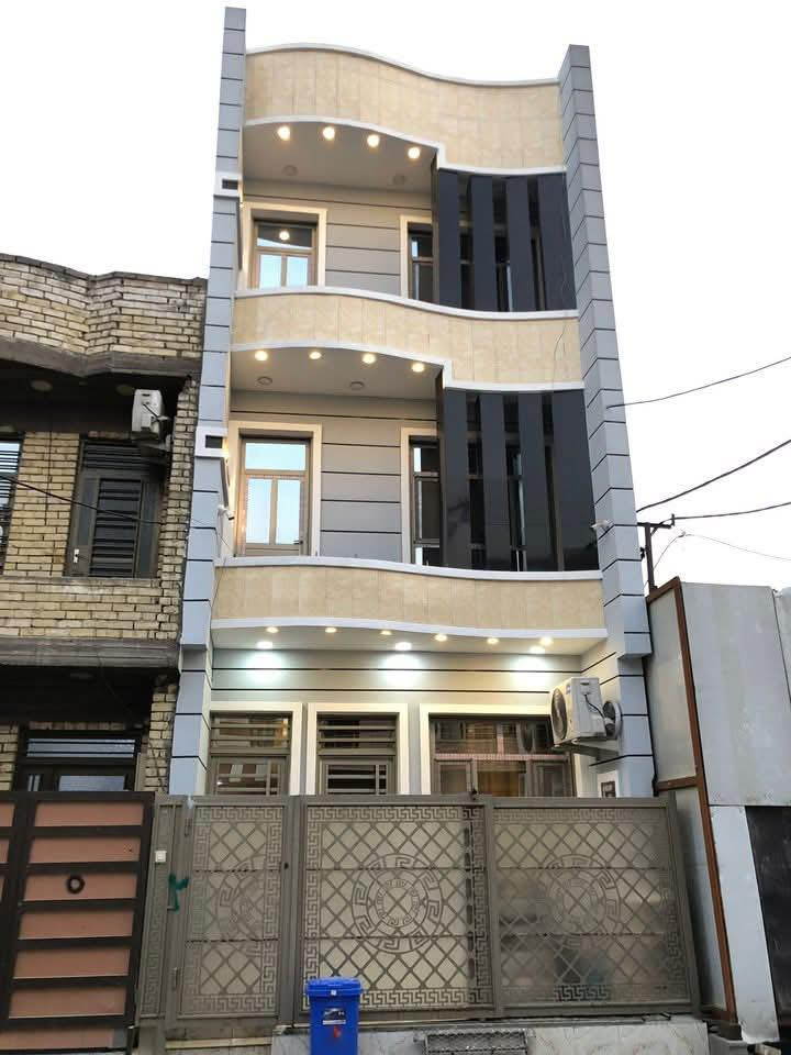 بيت للبيع 50 متر 3 طوابق الواجهة 5 نزال 10 عنوان البيت الدورة خلف مدرسه النهضة 
جنس البيت زراعي سند 25 
للتواصل اكثر *********** 📱
📱***********
