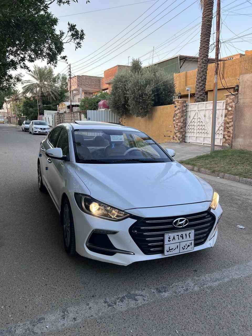 السلام عليكم للبيع  
النترا 2019 خليجي سوبر محرك 2000 دوش 
 مكفولة بدون حادث بدون ضرر 
بدون صبغ فقط( الدوسة ) الي بصفحة العبري جزء منها رش بسبب شخوط 
السيارة فول مواصفات 
داخل بيجي 
قطعتين تبريد
فتحة 
ماشية ٨٨ الف 
مكانها بغداد البنوك قرب الاسواق المركزية 
سعرها ١٤٣ 
للاستفسار 
***********
