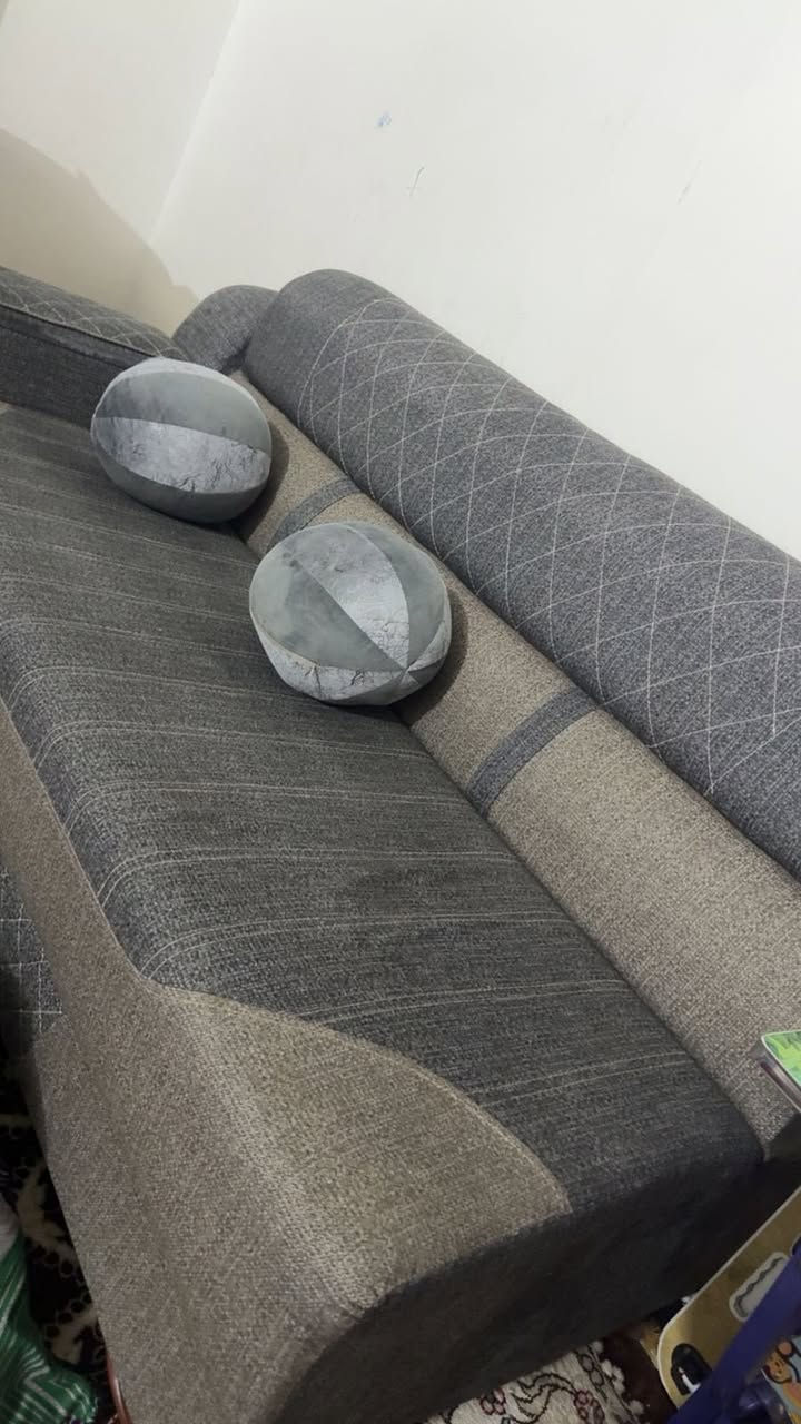 للبيع تخم ٦مقاعد تسكام ب٢٠٠ ودوشك جديد ثنينهم سعرهم ٢٥٠


**إذا كنت صاحب هذا الإعلان وتريد حذفه لأي سبب، رجاءا أرسل رسالة إلى الدعم الفني**