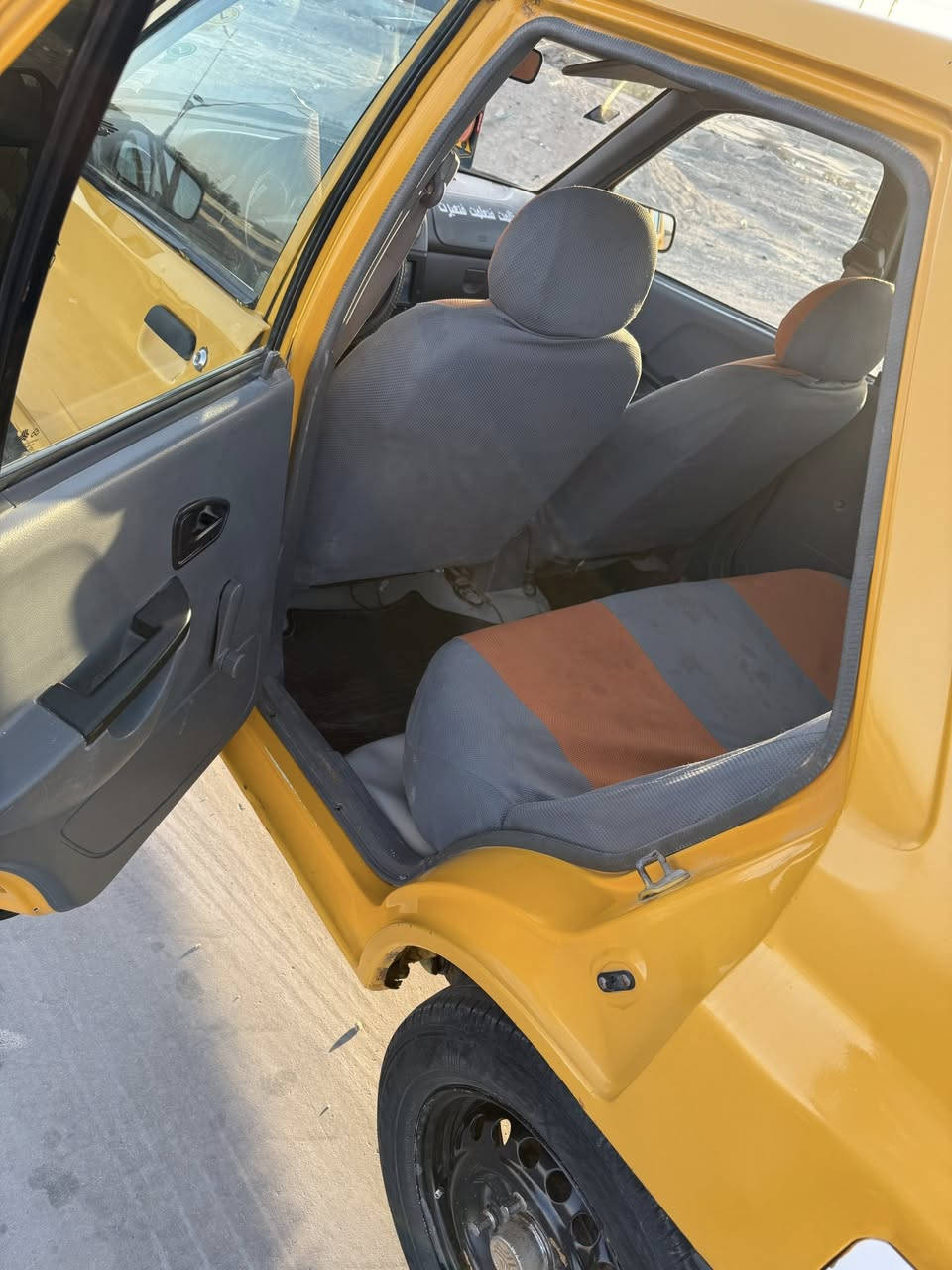 السلام عليكم 
سايبا 2021 كفاله عامه عدا صبغ يم قبق البانزين فقط 
شواصي كفاله 
رباط اعلى + رباط اسفل 
مكينه صار 3 ايام شادها بالصندوك 
تبريد 
تدفئه 
رقم دولي باسمي مداور ثاني يوم شرط
العنوان الزبير 
السعر 57 وبيها مجال 
***********
