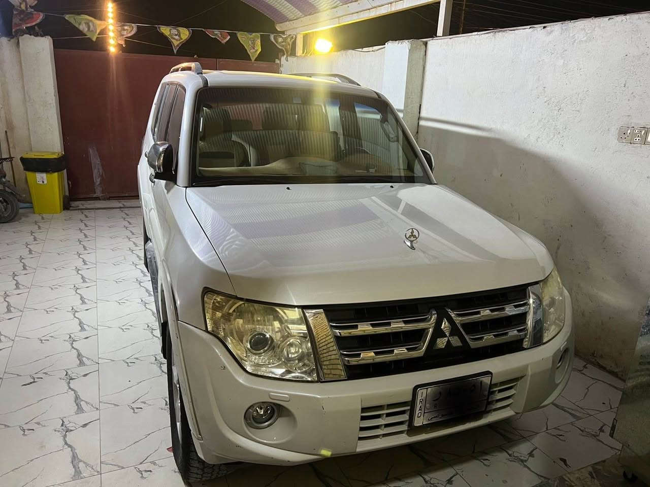 باجيرو خليجي حبتور2014 مكفول رقم بصرة نظام صوتي عالي تبريد ثلاثة قطع دواخل وكشر نظيفة السيارة ماشيه 100 مواصفات عالية السيارة 160 وبيها مجال. للتواصل
*********** القرنة, البصرة
