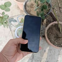 ايفون ١١ • ١٢٨ • مبدل بطاريه