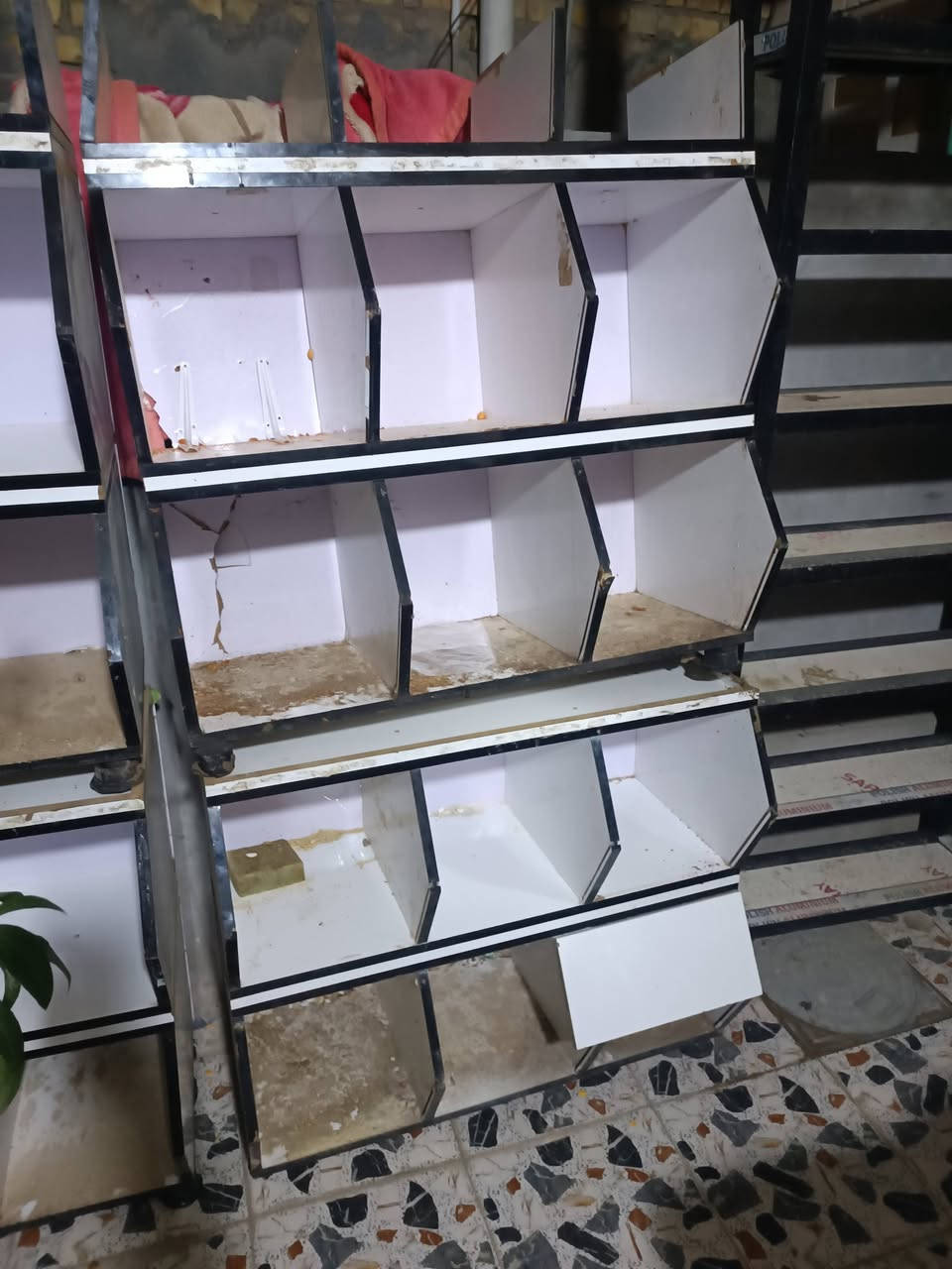 فاترينات للبيع ***********
