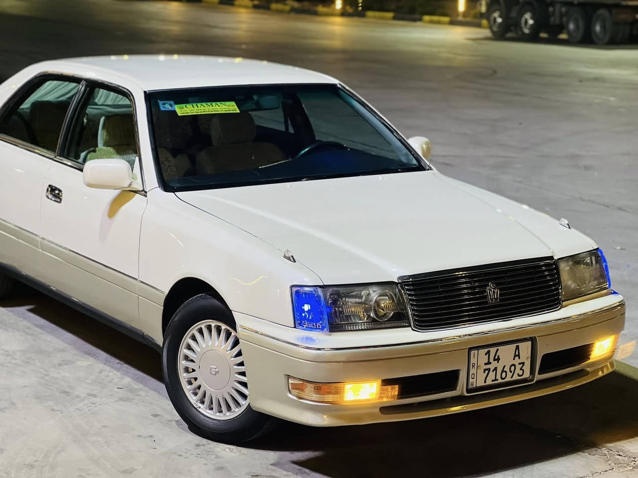 السلام عليكم للبيع راس ثور محزم1997
مكفوله من الكص والنقل والعيب شرعي والضربه 
رقم بصره مشروع وطني سنويه جديده لغايه2029
مكينه وكير3000فيشتين بلكارتون حداديه جديده
تبريد خلفي امامي ثلج تخم تاير جديد شاشه عارض
ريموت سنتر لوك مضخم اربع سماعات بجم ابوعيون
غرفه جديده سياره جديده بمعنه الكلمه وجاهزه 
السعر 110وبيه مجال مكان سياره البصره
باقي تفاصيل ع رقم***********
