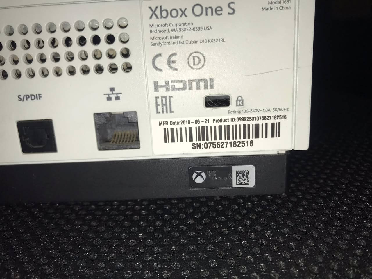 اكس بوكس ون اس  لوك ستيكر ما مفتوح ذاكرة واحد تيرا بايت جويستك اصلية وسماعة سعرة 250 وبي مجال
مكاني نجف


**إذا كنت صاحب هذا الإعلان وتريد حذفه لأي سبب، رجاءا أرسل رسالة إلى الدعم الفني**