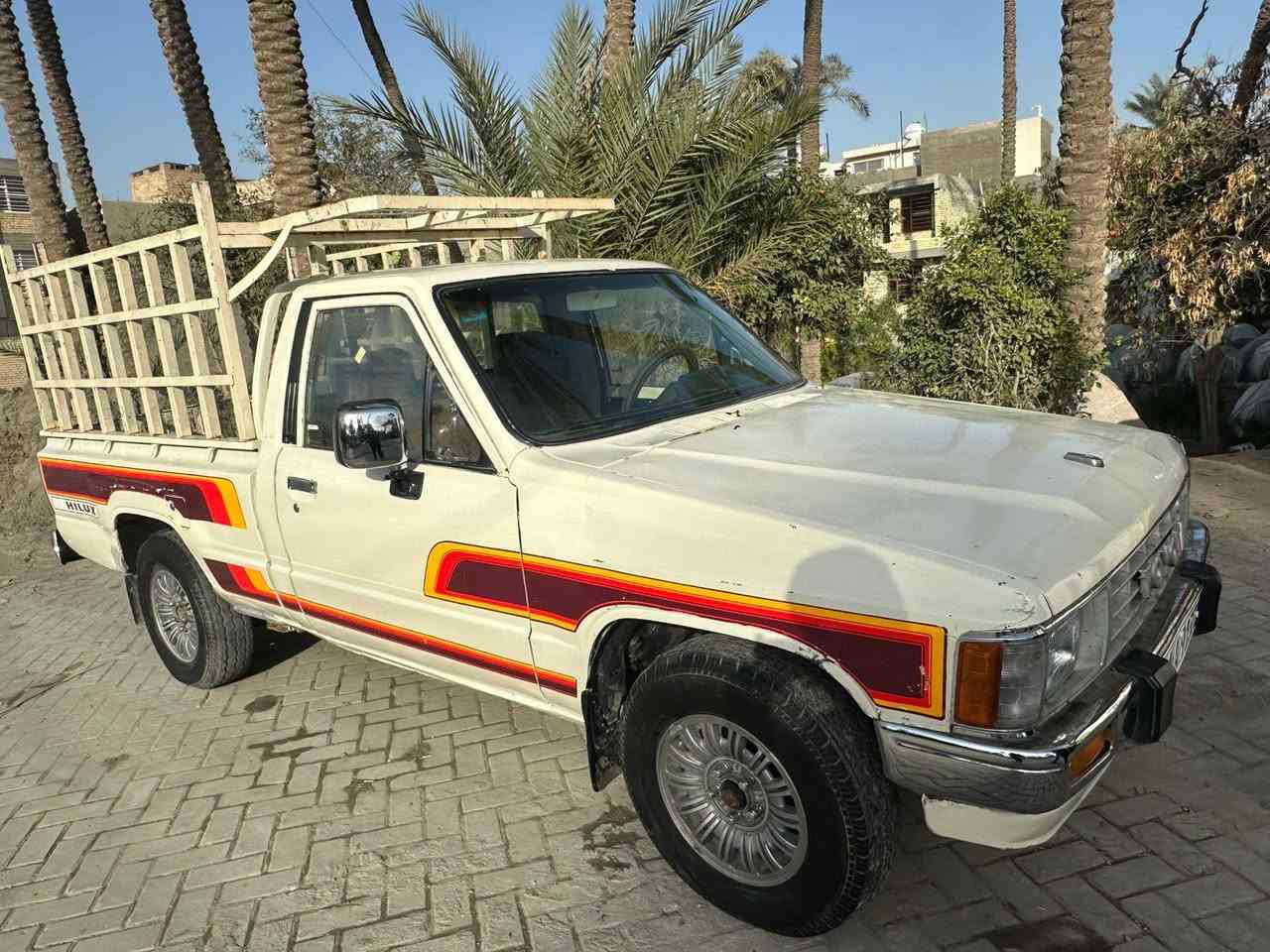 سلام عليكم
بيكم موديل 1987
السياره خير من الله 
رقم الهاتف ***********
