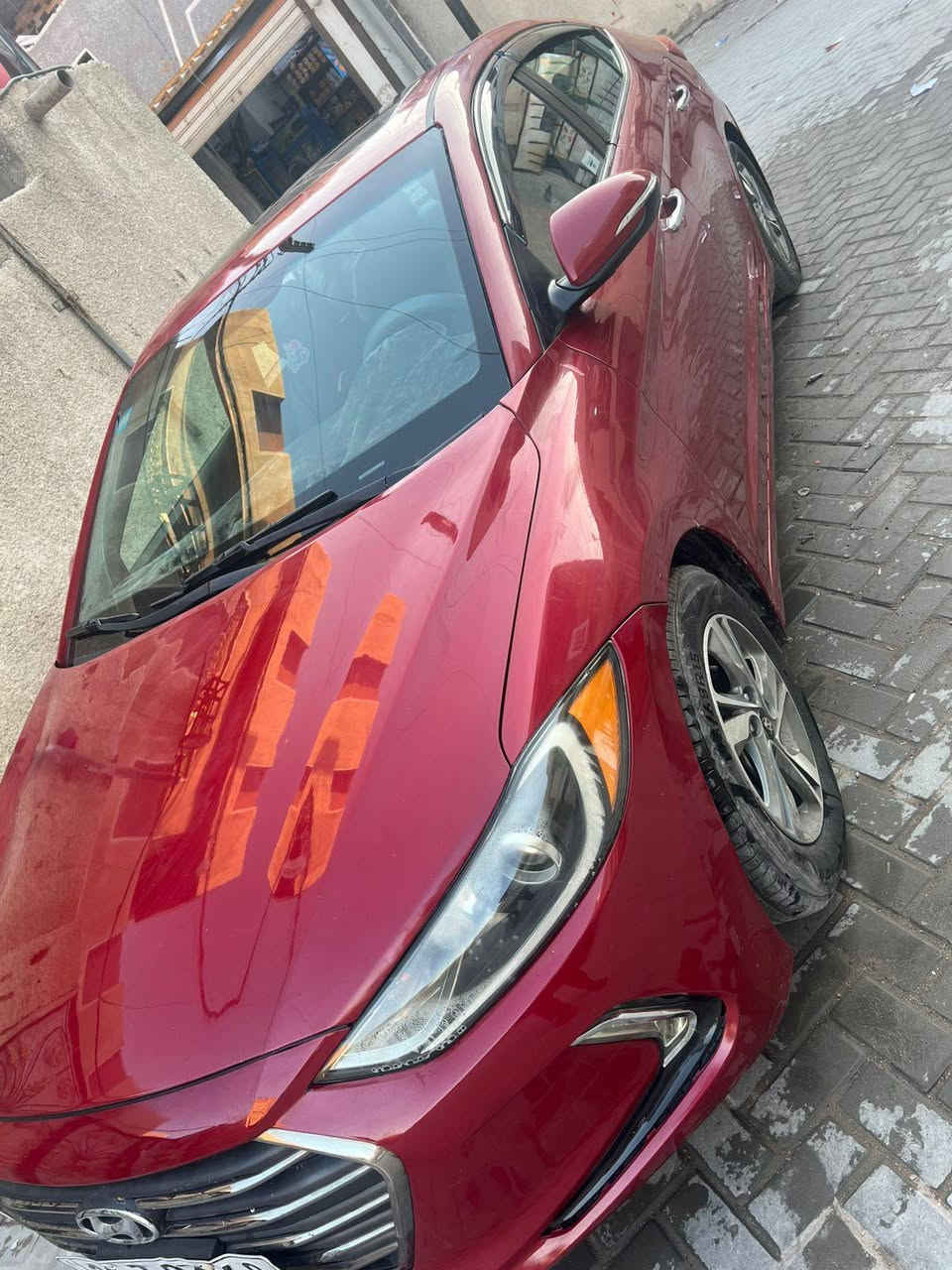 السلام عليكم من خصه الادمن المحترم الانترا وارد أمريكي موديل 17 لون مميز مواصفات فول الفول فتحه بصمه سياقه اليه كروز سرعه تحديد مسار مانع تصادم رادرات امامي و خلفي صوت دمام سياره بدون تبديل ليبل واحد سياره حيل جديده العنوان بغداد مدينة الصدر (***********)السعر ١١٨
