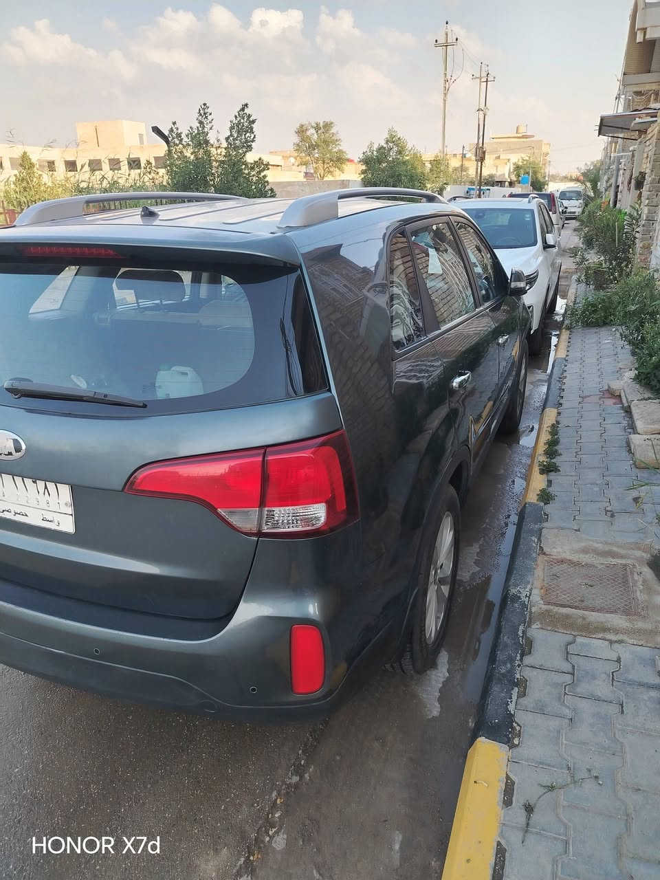 سياره سورنتو موديل ١٤ خليجي كويتي نظيفه كلش على أيدي ومكفوله ٤ سلندر بلاديه السعر ١٦٠ وبيه مجال رقمها واسط مكانها الكوت رقم الموبايل ***********
