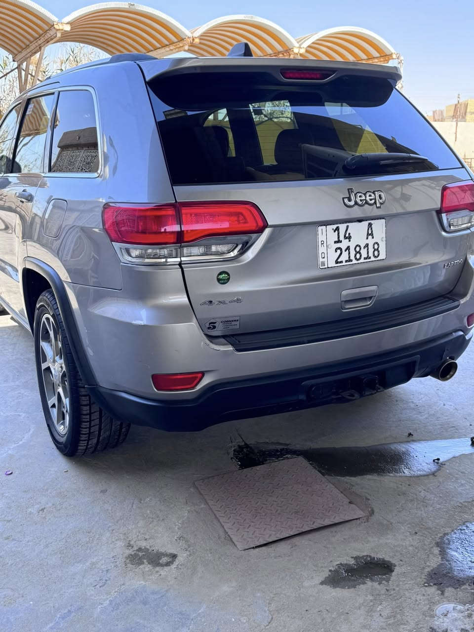 جيب لايريدو 14. 22 حادثها جاملغ خلفي صبغ بدون دواخل سياره جديده وجاهزه كير محرك حداديه تبريد تخم تاير مال جناي جاهزه مكانها ناصريه مركز سعر 195 وبيها مجال  م.***********
