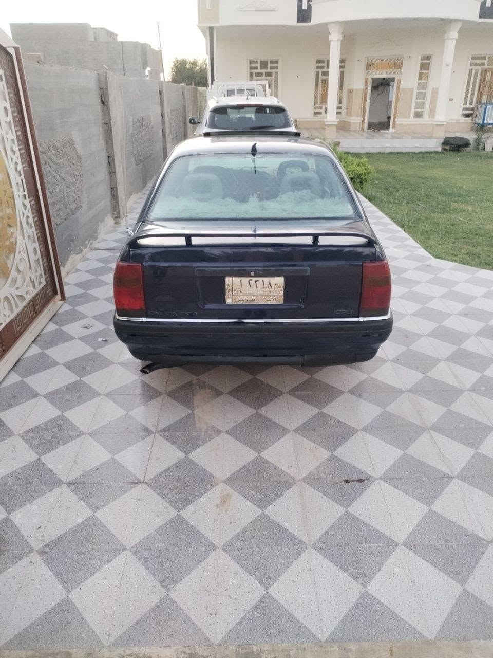 يا الله اوبل وميكه لبيع مودي1993 محرك كير تخم تاير كله جديد كهربائيات كله شغاله صدر جديد مال جناي سياره احلى من صوره سنويه عضم عاج جديده #السعر 34وبيه مجال مكان سياره رمادي الاستفسار ***********
