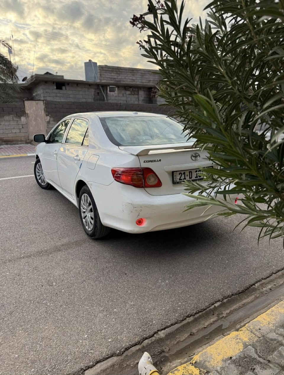 للبيع كورلا موديل 2010 كندي رقم سليمانيه سنويه رقم جديد شرط التحويل والغرامات السياره كندي بيها قطعتين صبغ جاملخ وبنيد ومكانات بارد والسونار كدامك جديد محرك كير مكفولات بشرط لون ابيض ثلجي سياره كلش حلوة تايرات جديد صدر جديد تبريد تدفئه بشرط السعر 110$ مكان السياره بدوز وشراي يتصل على الرقم ***********
