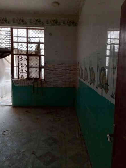 متوفر الان بيت #للايجار
موقعه #حي_الفرات_قرب_بيت_العادلي 
مقابل اسواق زهوره يحتوي على غرفه نوم وصاله ومطبخ واستقبال وصحيات داخليه وخارجيه وطارمه أرضيته صب البيت بناء حديث ومرتب ونضيف

#ايجاره_250_الف_مع_الماء_والكهرباء 
للاستفسار اكثر
#واتساب_اتصال_***********
أو مراجعه مكتب السند للعقار الكائن في الجزائر شارع المطاعم مقابل مدارس التفوق الاهليه
