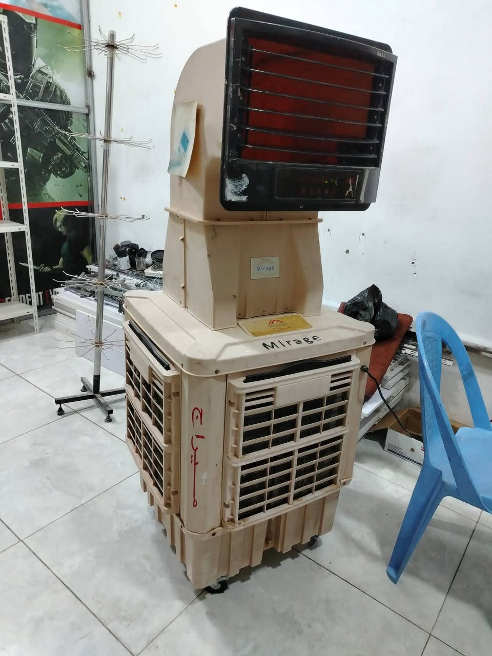 السلام عليكم عندي مبرده للبيع سعره بالجمله 325 اريدها ب 150اخت الجديدة 3 سرعات  
شراي اتواصل واتساب ***********
