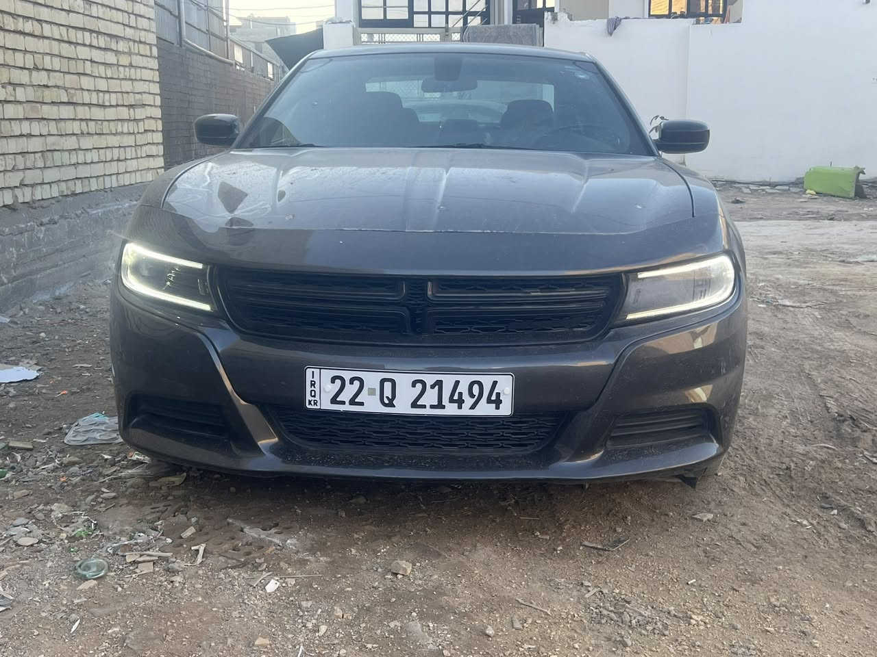 السلام عليكم
جارجر 2023 وارد امريكي 
مرقم اربيل بأسمي ترقيم جديد 
الضرر كما موضح بالصورة 
بدون ايرباك 
بدون صبغ 
السعر 260 
العنوان بغداد 
رقم الهاتف ***********
