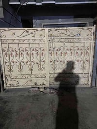 باب للبيع للاتصال 07724399985