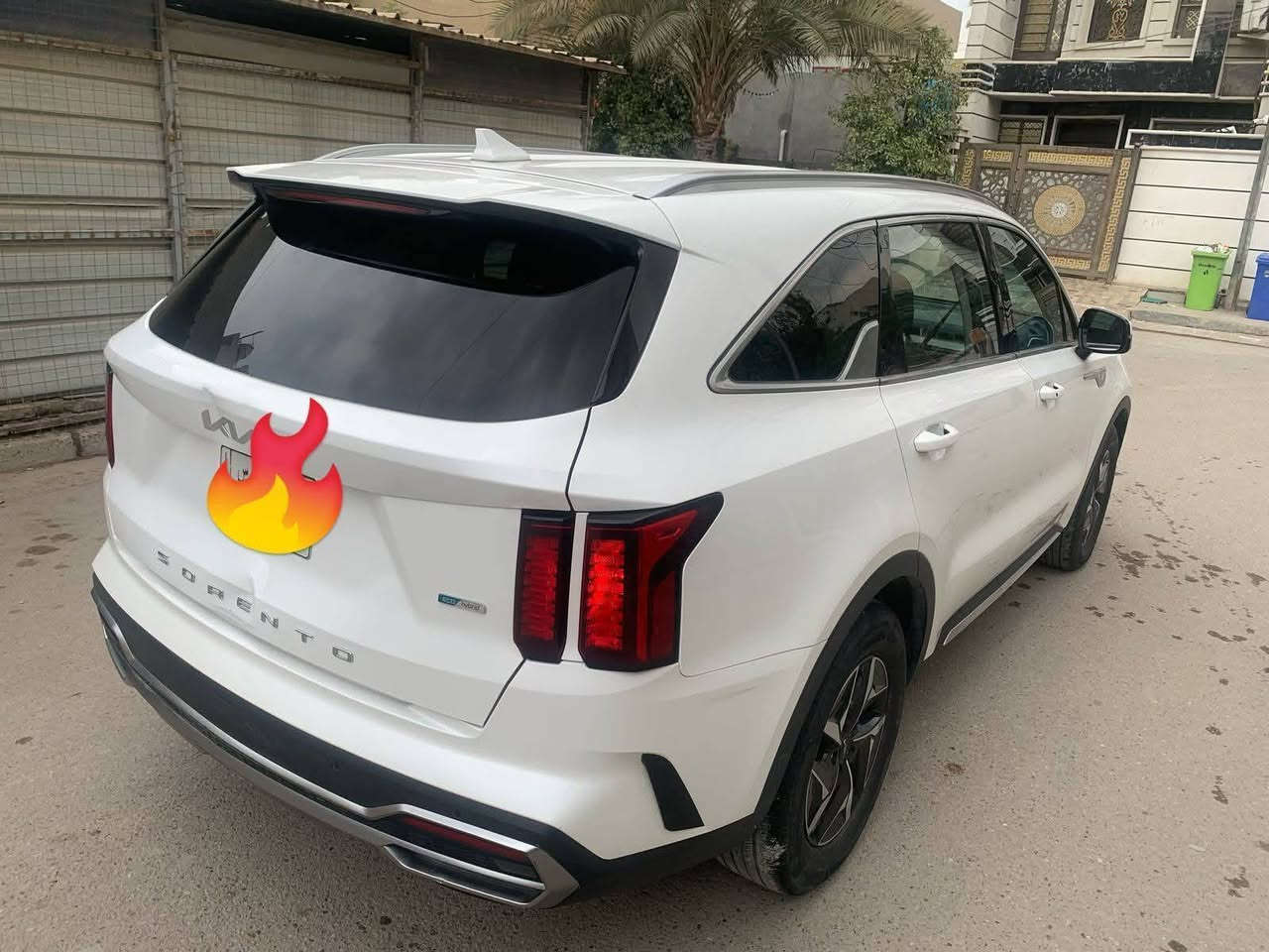 سورنتو 2022
هايبرد 
  وارد امريكي
حادث جنطه فقط
بصمه بصمة ابواب
7 راكب 
كير ماوس 
تدفئه كشنات 
كشافات ضباب 
لايت 4 عدسات 
تشغيل عن بعد 
رادارات تحديد مسار 
رادارات امامي جانبي تحديد مسار 
كشنات منفصل سياحي VIP
مواصفات اخرى 
رقم بغداد جديد ب اسمي 
للاستفسار 
*********** واتس 

***********
عنوان 
بغداد 
سعر 270 وبي مجال بغداد, العراق
