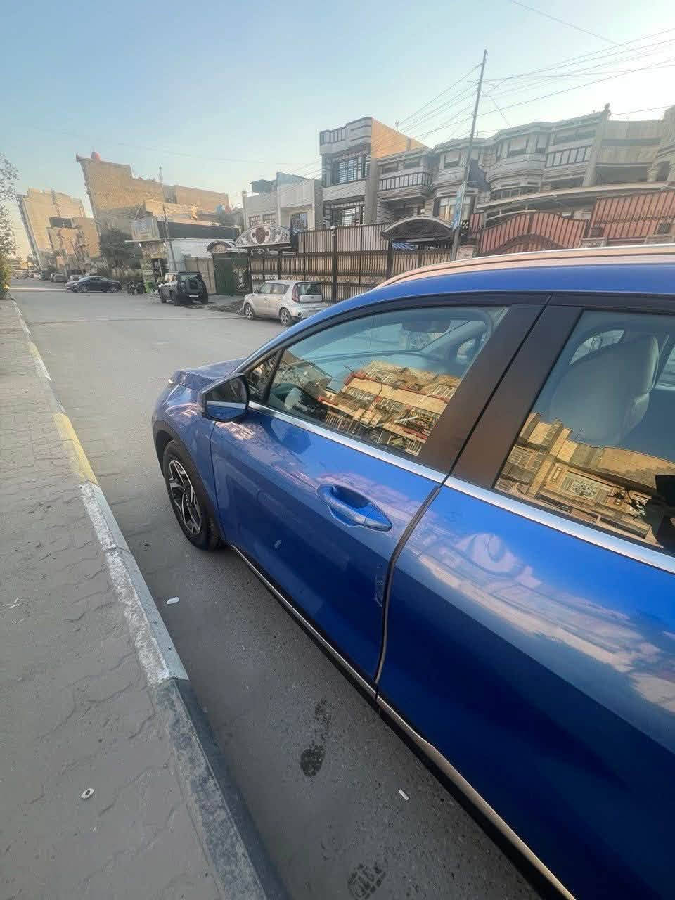 مكلف بالنشر مكلف بالنشر ...
سبورتج خليجي بسعر مناسب وكالة موديل 2023
ماشية 36 الف كيلو
مكفولة من الصبغ والتبديل عدا PDR قليل كلش بالباب الخلف السائق مع تكحيل بسيط
السيارة مواصفات عادية ومعروفة 
على ايدنة احنة مطلعيهة زيرو
رقم بغداد تحويل ثاني يوم 
السعر 190 بيهة مجال قليل جدا جدا


**إذا كنت صاحب هذا الإعلان وتريد حذفه لأي سبب، رجاءا أرسل رسالة إلى الدعم الفني**