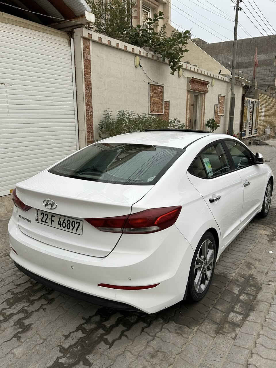 السلام عليكم
هونداي النترا مديل 2018 سوبر 
فول مواصفات فتحه تنته تبريد قطعتين وبعد معروفه مواصفات السوبر 
السياره كفاله عامه لابارد ولاصبغ بيهه مجرد تكحيلات كلش بسيطه شوفة عين سياره نضيفه والياخذهه بلعافيه عليه ماشيه 157 الف الرقم اربيل الجديد سنويه تنتهي ب2028 

السعر /168 ورقه وبيهه مجال بسيط وبخدمتكم
الرقم / ***********
الموقع / البصره _شط العرب
