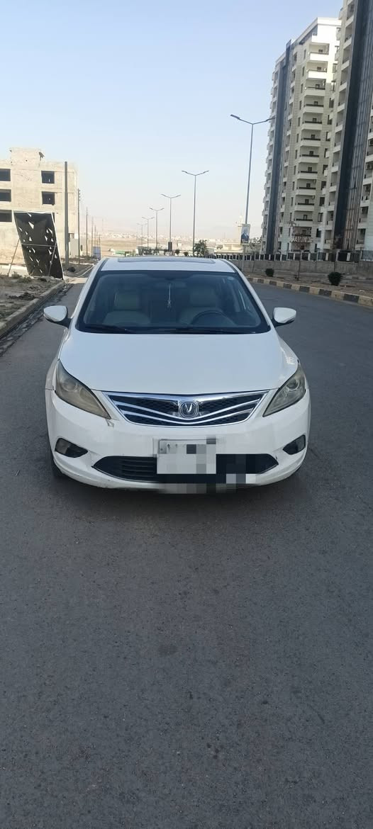 شانجان ايدوو 2015
بدون صبخ كير محرك كورلا
مامفتوح ماشيه 135 كيلو متر محرك1600
رقم دهوك سعر 84 مجال مكان دهوك
***********
