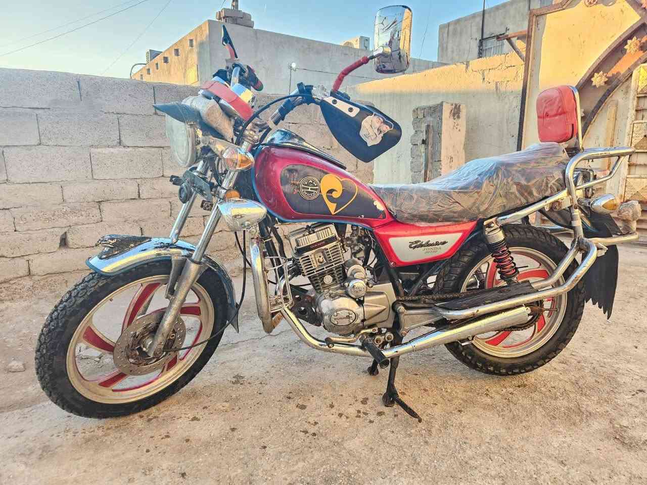 السلام عليكم تايموته 13 اوراق اصولي جاهزه من كلشي 
نكره سلف هندر السعر 550 وبيه مجال للطيبين  للاستفسار اكثر اتصال ع الرقم *********** ناصرية, ذي قار
